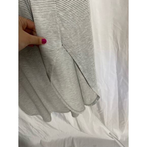 Roller Coaster Striped V-neck Maxi Dress Size Large NEW (flaw) Grey White - Picture 4 of 7